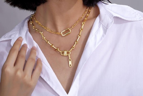 18k黃金黃和24k金有什么區別?