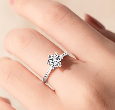 定制的鉆戒為什么便宜？揭秘定制鉆戒背后的優勢