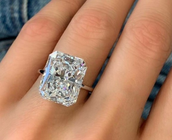 十克拉的鉆戒大概得多少錢？價格你絕對想象不到