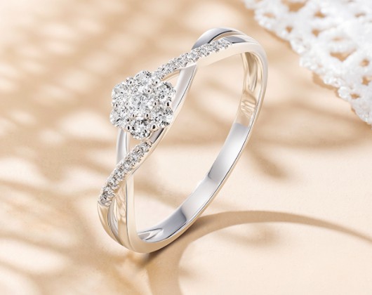 女士鉆戒戴哪個手指？不同手指所代表的含義和影響