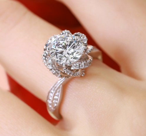 鉆石值得買嗎?購買鉆石利弊分析