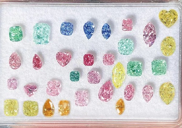 哪種顏色的鉆石最貴？教你如何挑選