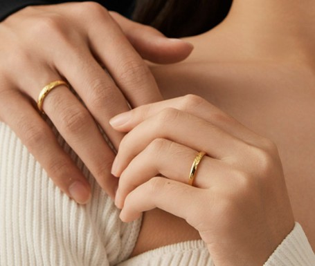 黃金對戒一般多少克？不同克重的對戒分析