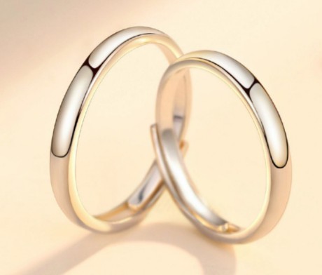 女方買對戒合適嗎？分析女方買對戒的優缺點