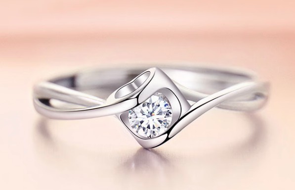 鉆戒回收一般是原價的多少？哪里回收更劃算？