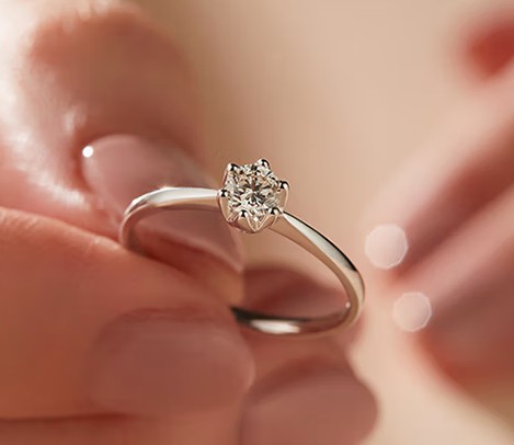 一顆鉆戒大概要多少錢？30分到1克拉鉆戒價格對比